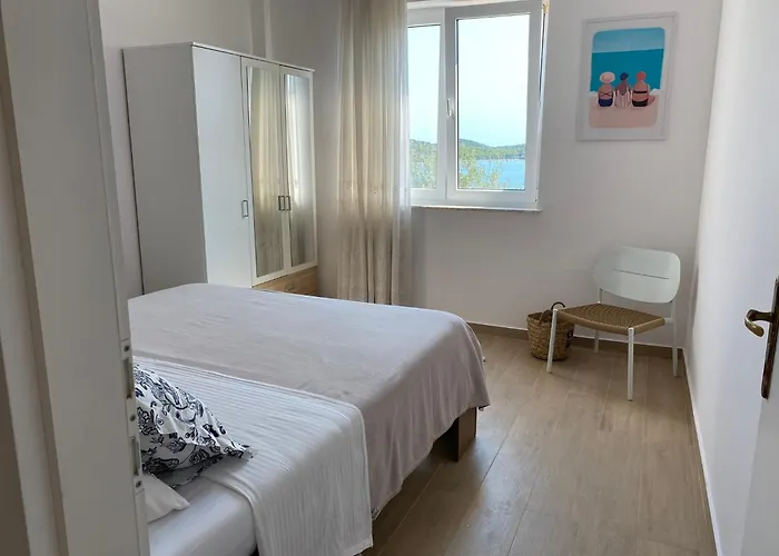 Seaspray Appartement Tisno
