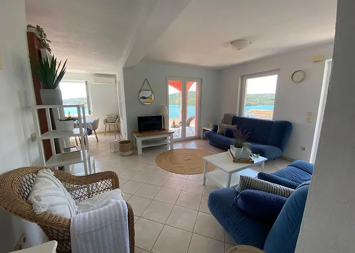 Seaspray Appartement Tisno