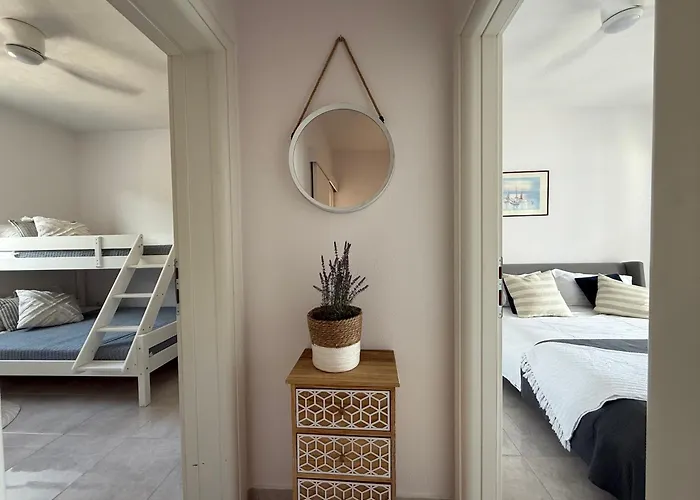 Seaspray Appartement Tisno